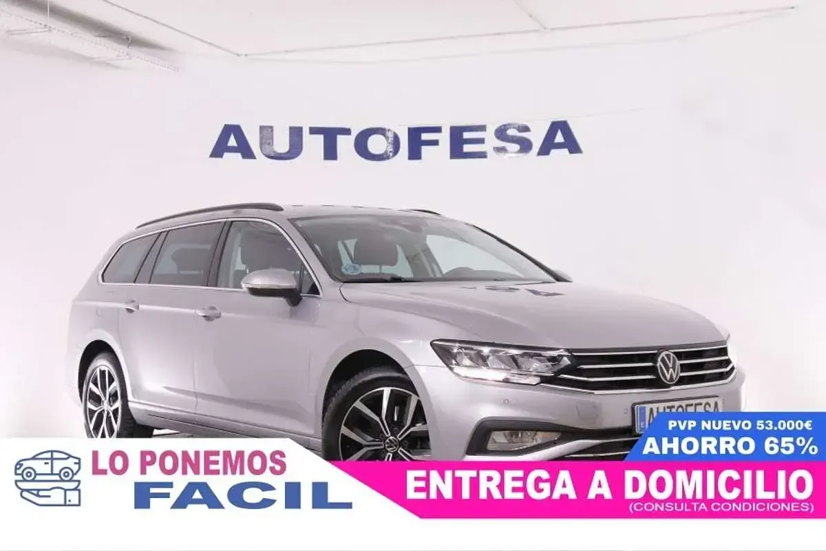 Usado VW Passat Executive 122 CV (89 kW) 2023 Gris Familiar