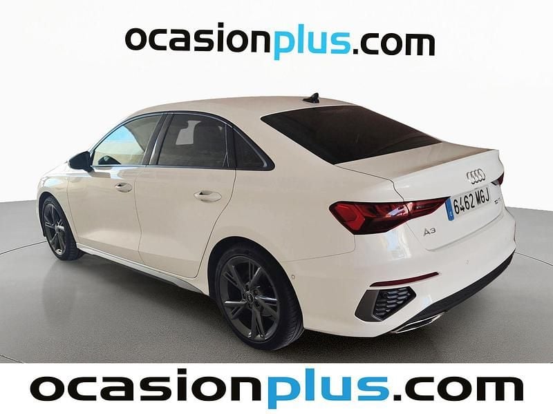 Usado Audi A3 S-Line 116 CV (85 kW) 2023 Blanco Berlina