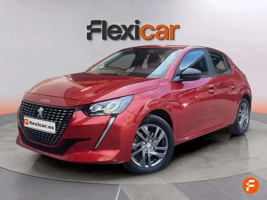 Usado Peugeot 208 Active 101 CV (74 kW) 2022 Rojo Utilitario