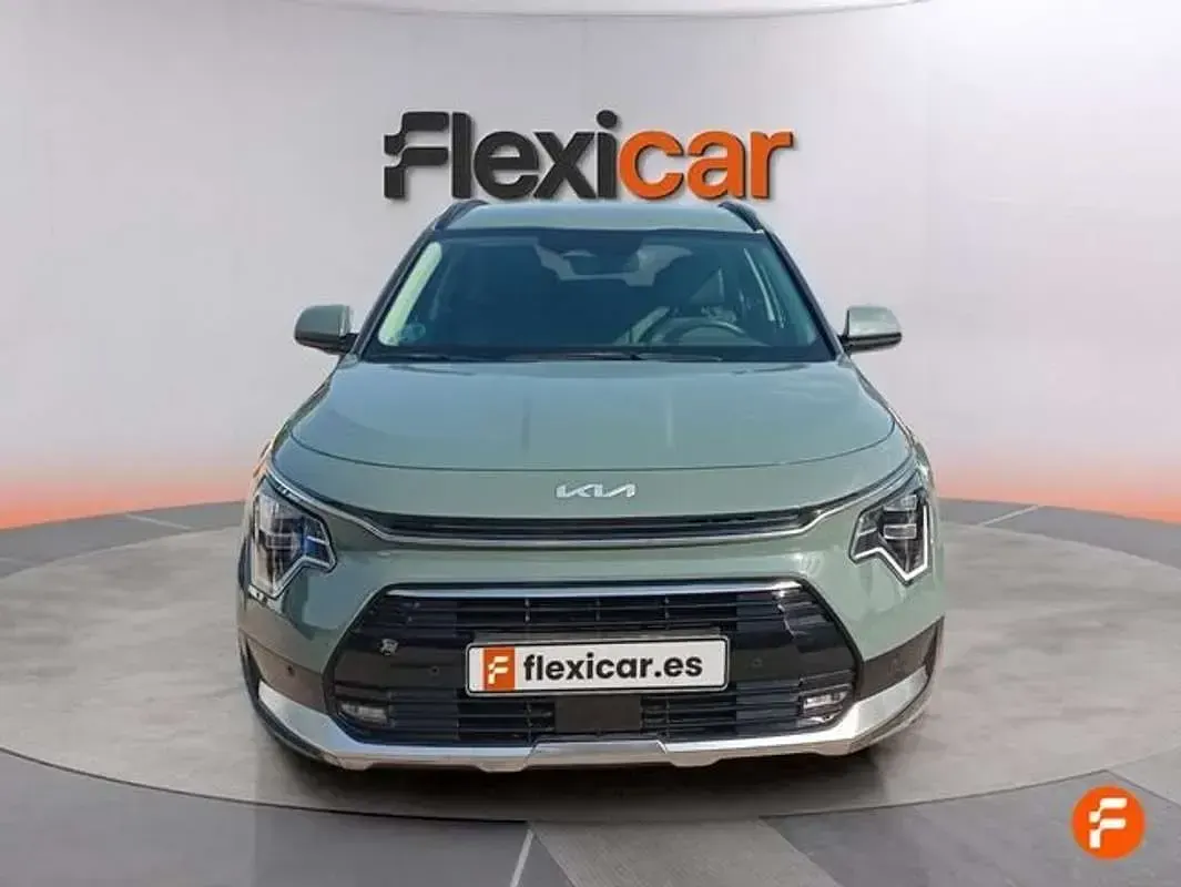 Usado Kia Niro 141 CV (103 kW) 2022 Verde SUV