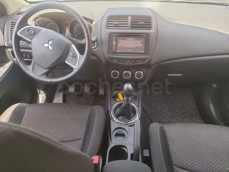 Usado Mitsubishi ASX 116 CV (85 kW) 2015 Negro SUV