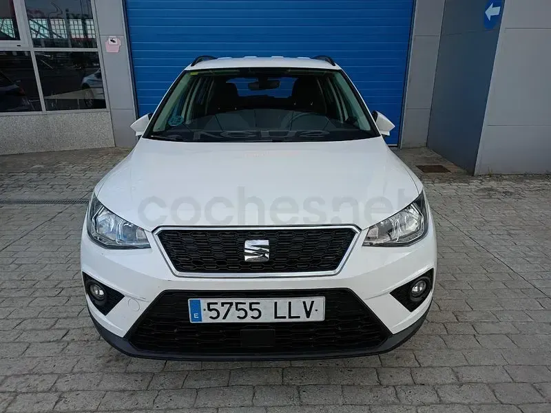Usado Seat Arona Style 110 CV (80 kW) 2020 Blanco SUV