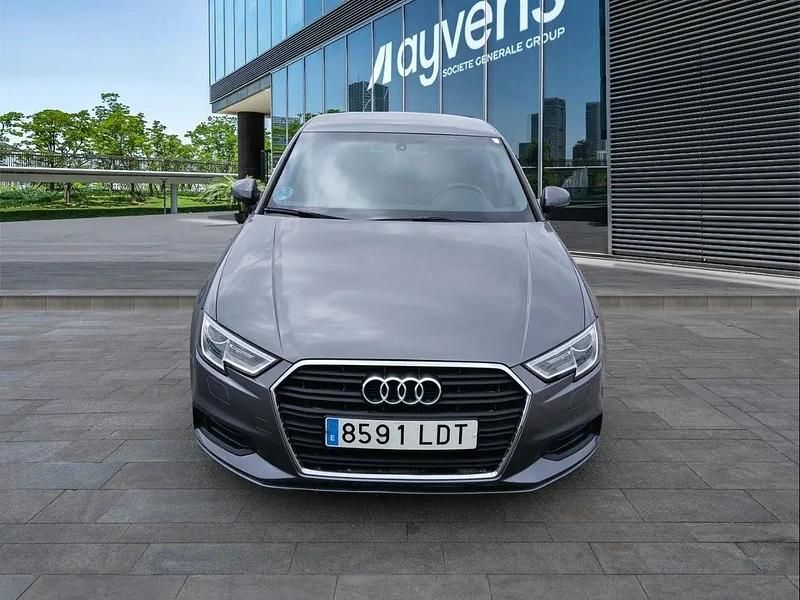 Käytetty Audi A3 150 HP (110 kW) 2020 Harmaa Sedan