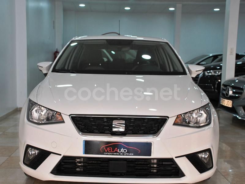 Usado Seat Ibiza Style Plus 115 CV (84 kW) 2019 Blanco Berlina