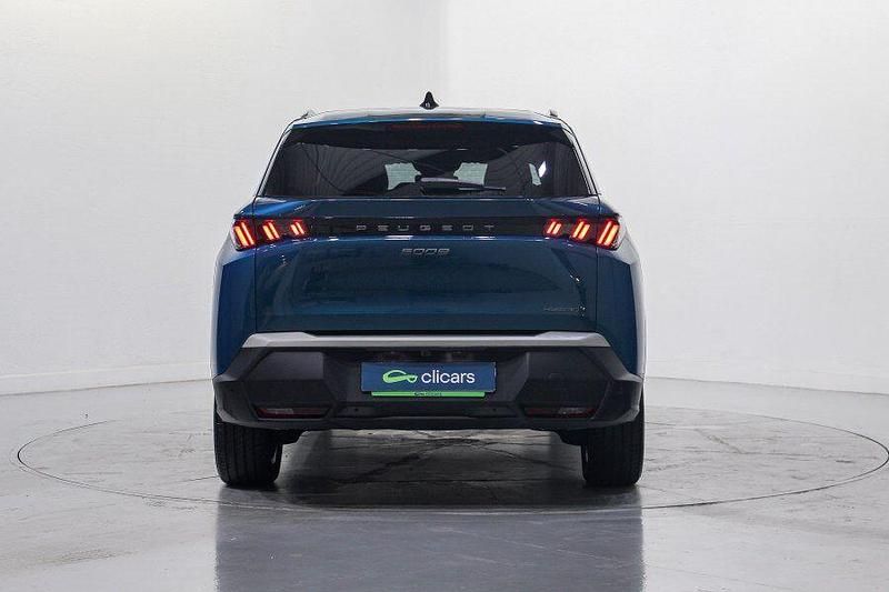 Usado Peugeot 5008 Allure 136 CV (100 kW) 2025 Azul SUV