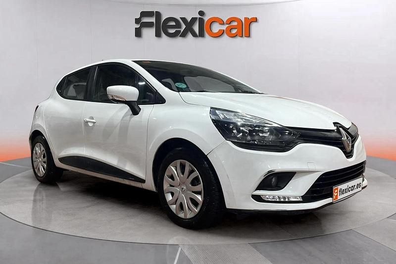 Blanco Usado 2018 Renault Clio IV LIMITED Berlina | 8590 € (Buen precio) - Imagen 1/4