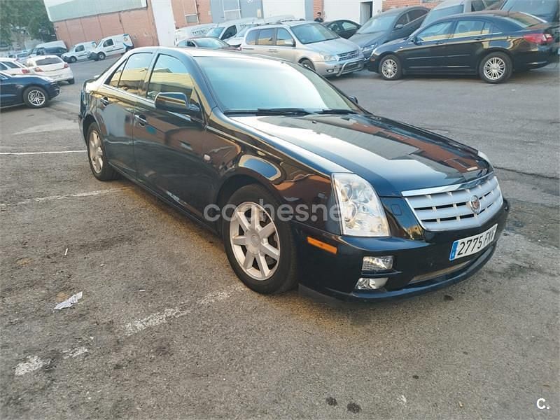 Usado Cadillac STS 257 CV (189 kW) 2007 Negro Berlina