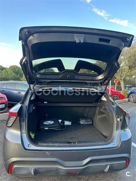 Eléctrico Usado 2024 MG MG4 EV Luxury Utilitario | 23.900 € - Imagen 1/4