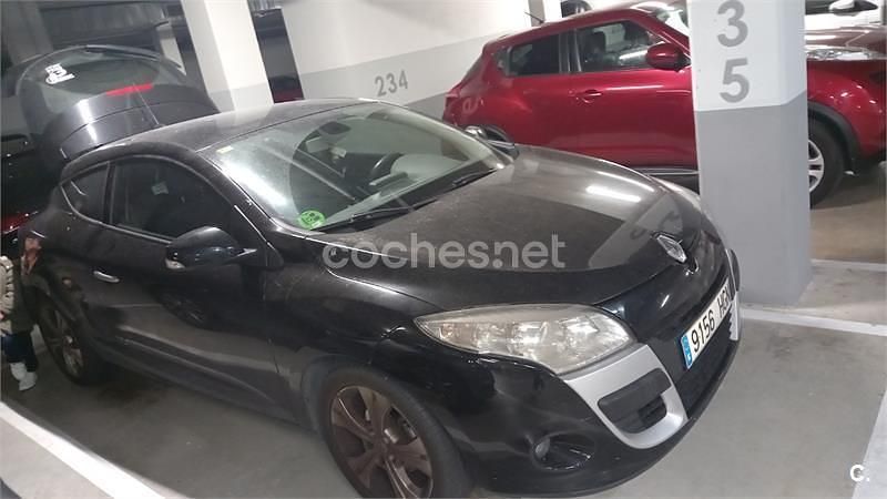 Negro Usado 2011 Renault Mégane III Dynamique Berlina | 5900 € (Precio justo) - Imagen 1/4