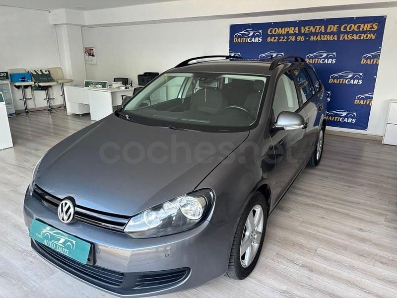 Usado VW Golf VII Advance 105 CV (77 kW) 2013 Verde Familiar