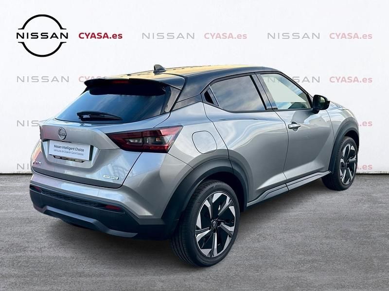 Nuevo Nissan Juke N-Connecta 143 CV (105 kW) 2025 Diamond silver + black metalizado SUV