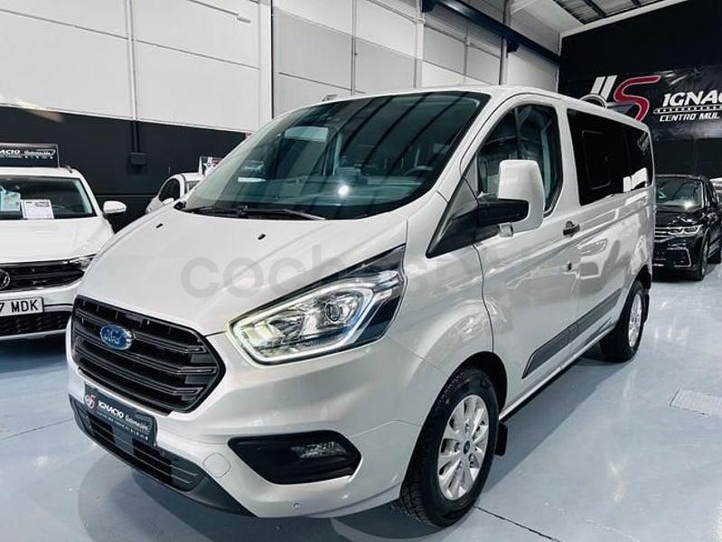 Usado Ford Transit Custom Nugget 150 CV (110 kW) 2023 Gris / plata Monovolumen