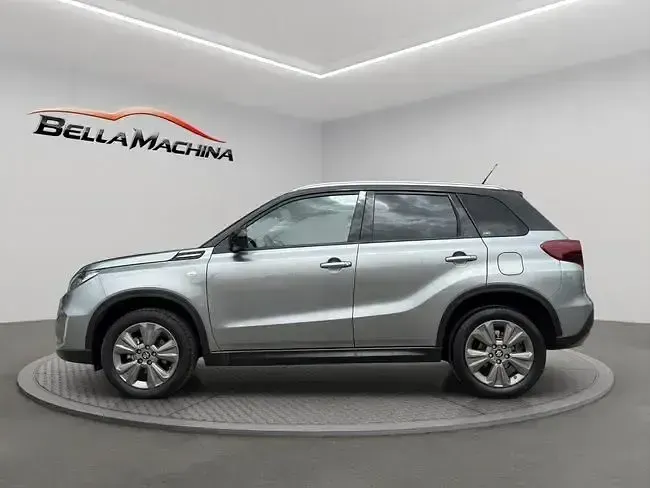 Usado Suzuki Vitara GLX 140 CV (102 kW) 2023 Gris SUV