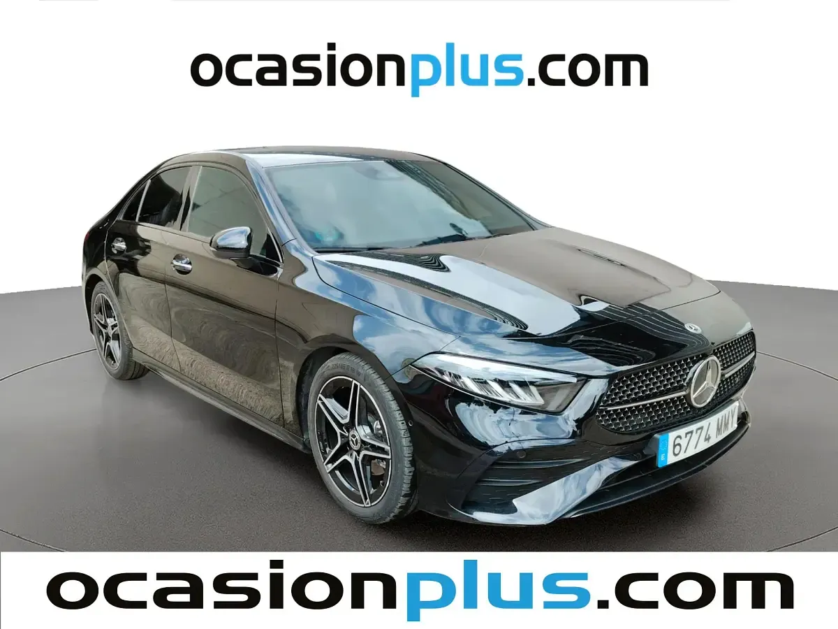 Occasion Mercedes A200 AMG 150 PK (110 kW) 2024 Zwart Sedan