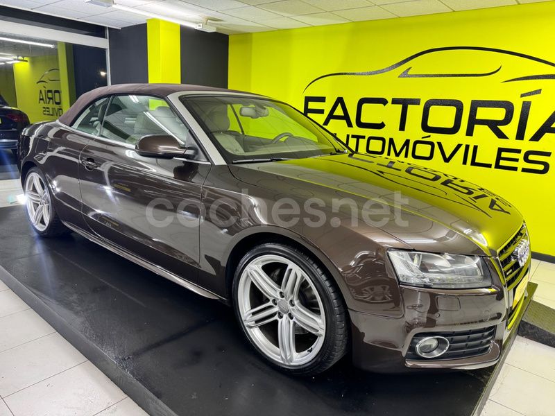 Usado Audi A5 Cabriolet S-Line 240 CV (176 kW) 2011 Marrón Descapotable