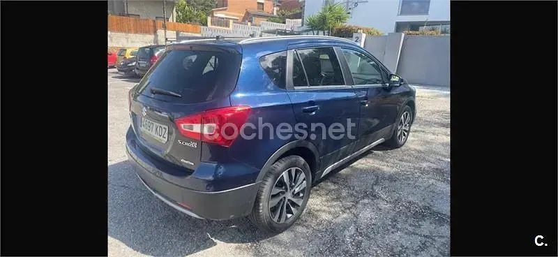 Usado Suzuki SX4 S-Cross GLX 120 CV (88 kW) 2017 Azul SUV