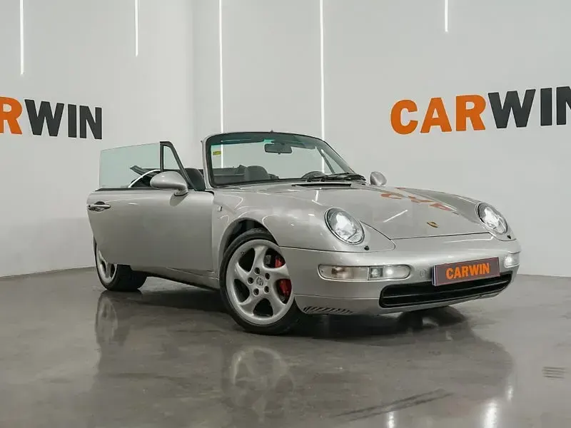 Usado Porsche 911 Carrera Cabriolet 285 CV (209 kW) 1997 Gris / plata Descapotable