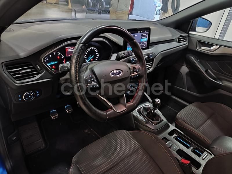 Usado Ford Focus ST-Line 125 CV (91 kW) 2023 Azul Berlina
