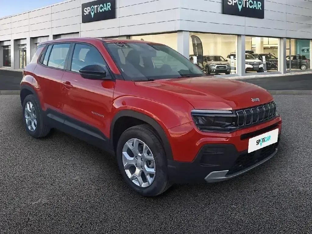 Usado Jeep Avenger EV Altitude 114 kW (156 CV) 2023 Rojo SUV
