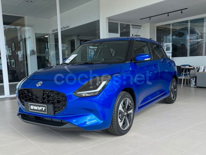 Usado Suzuki Swift 83 CV (61 kW) 2024 Azul Utilitario