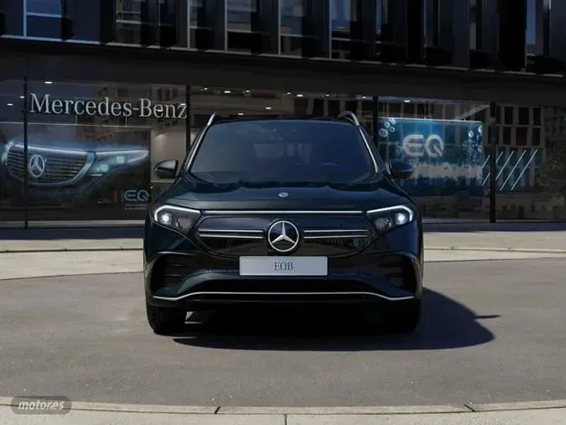Usado Mercedes EQB300 167 kW (228 CV) 2023 Negro SUV