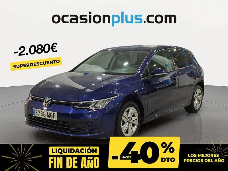 Azul Usado 2023 VW Golf VIII Life Berlina | 22.890 € (Precio justo) - Imagen 1/4