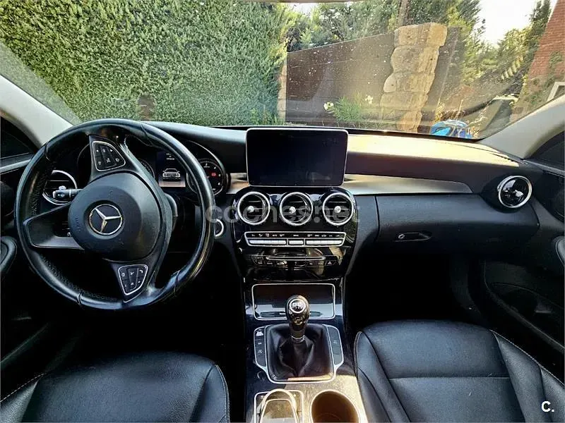 Usado Mercedes C220 170 CV (125 kW) 2014 Blanco Familiar