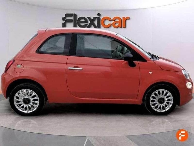 Usado Fiat 500 71 CV (52 kW) 2023 Naranja Berlina