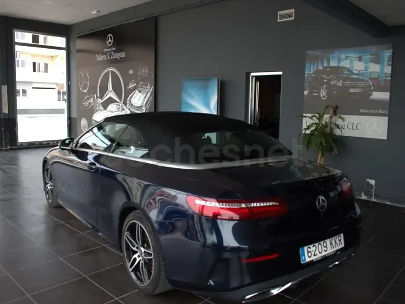 Usado Mercedes E220 194 CV (142 kW) 2018 Azul Descapotable