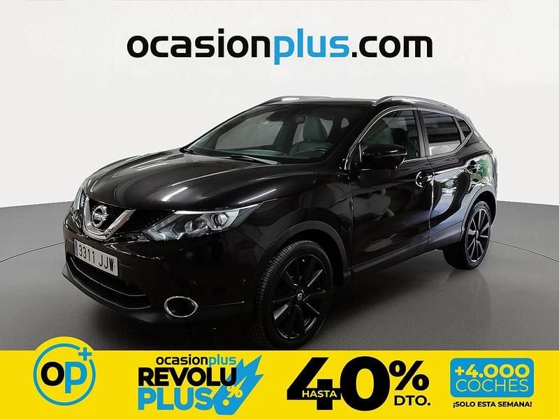 Usado Nissan Qashqai Tekna 116 CV (85 kW) 2015 Negro SUV
