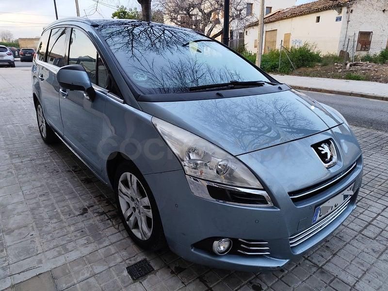 Azul Usado 2010 Peugeot 5008 Sport Monovolumen | 4999 € (Buen precio) - Imagen 1/4