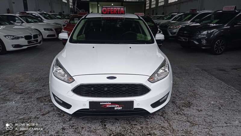 Blanco Usado 2014 Ford Focus Trend+ Utilitario | 9290 € (Caro) - Imagen 1/3