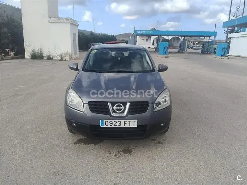 Usado Nissan Qashqai Acenta 130 CV (95 kW) 2013 Gris / plata SUV