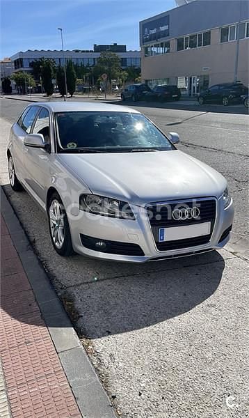 Usado Audi A3 Ambiente 140 CV (102 kW) 2008 Gris / plata Berlina