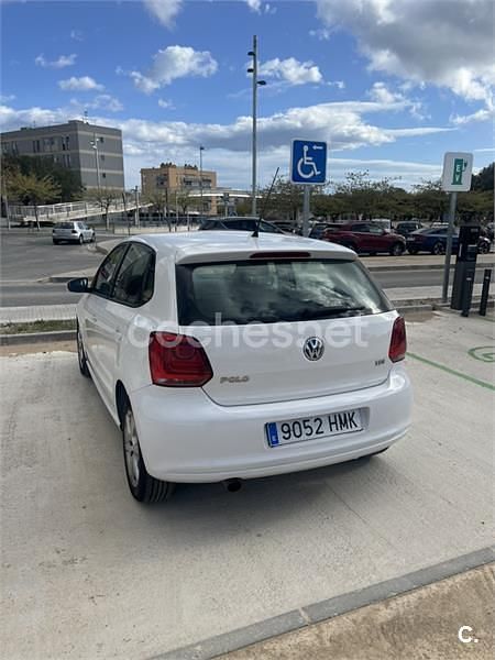 Usado VW Polo Advance 90 CV (66 kW) 2012 Blanco Utilitario