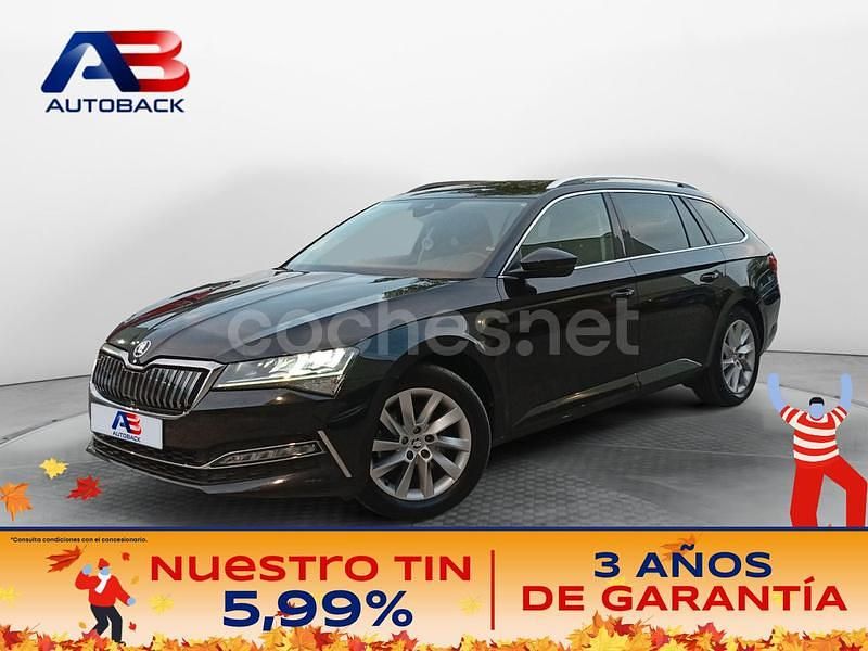 Negro Usado 2021 Skoda Superb Familiar | 19.950 € (Precio justo) - Imagen 1/2