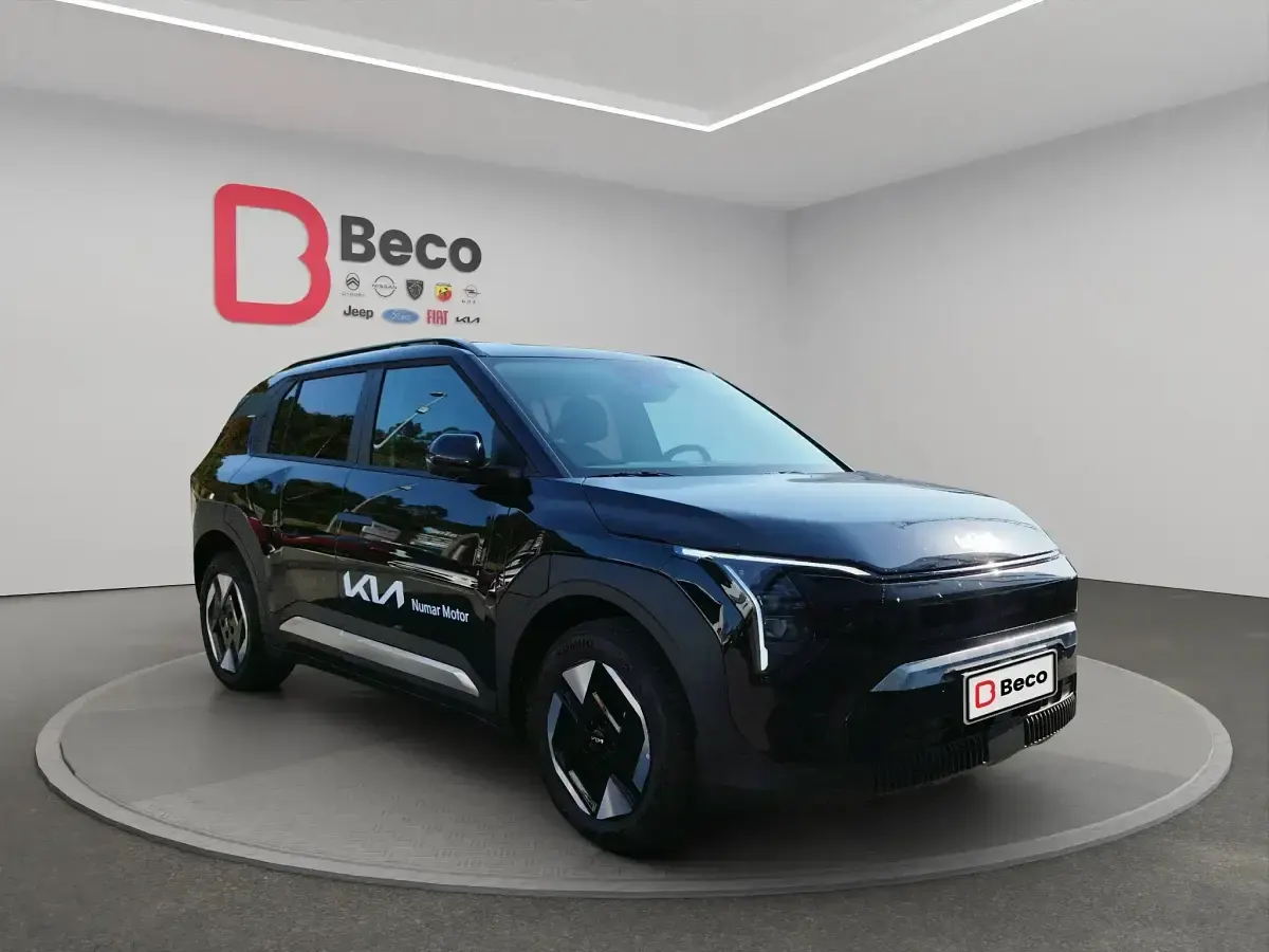 Usado Kia EV3 Air 150 kW (204 CV) 2025 Negro SUV