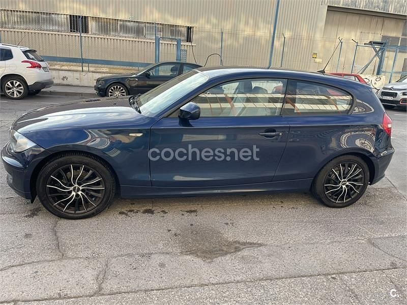 Usado BMW 118 Coupé 143 CV (105 kW) 2010 Azul Coupe
