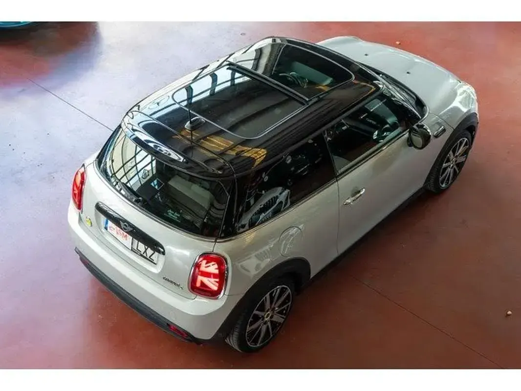 Usado Mini Cooper SE 135 kW (184 CV) 2022 Blanco Utilitario