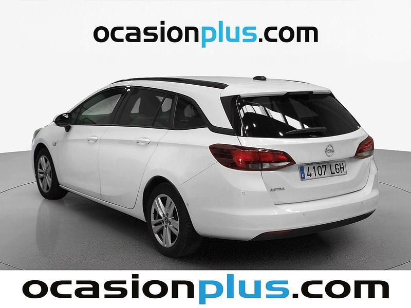 Usado Opel Astra Elegance 145 CV (106 kW) 2020 Blanco Familiar