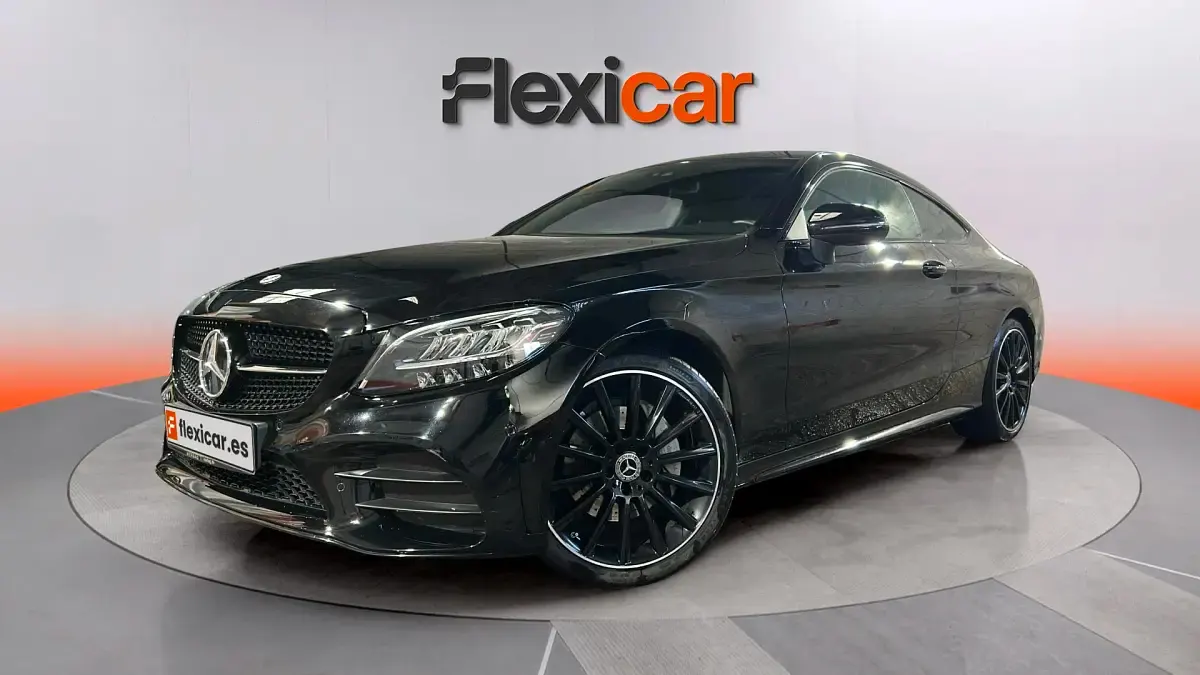 Usado Mercedes C200 184 CV (135 kW) 2022 Negro Coupe