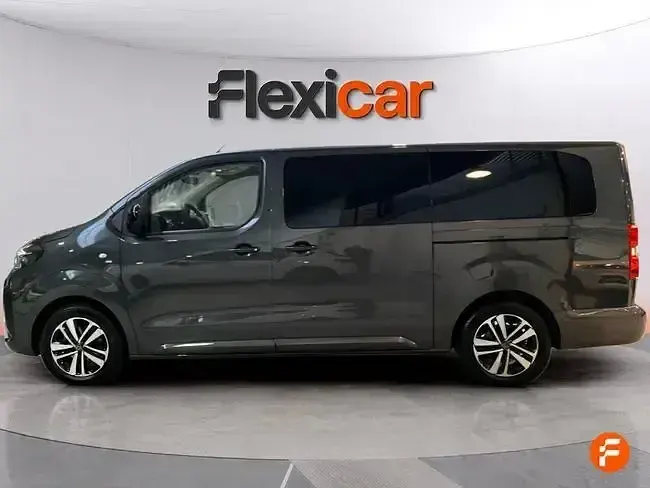 Usado Peugeot Traveller Business-Line 180 CV (132 kW) 2024 Gris Monovolumen