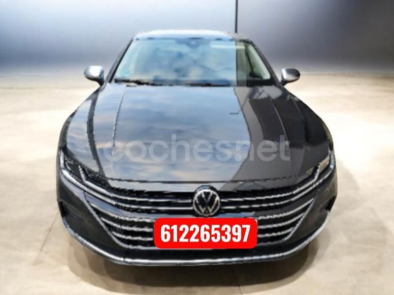 Gris / plata Usado 2022 VW Arteon Elegance Berlina | 29.999 € (Precio justo) - Imagen 1/4