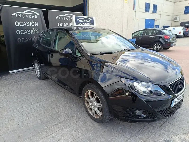 Usado Seat Ibiza Reference 85 CV (62 kW) 2012 Negro Berlina