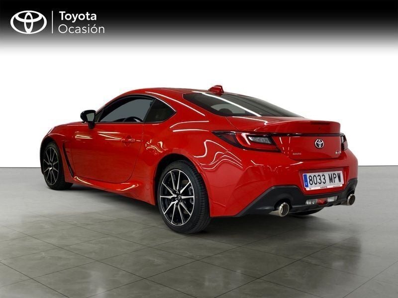 Usado Toyota GR86 234 CV (172 kW) 2023 Rojo Coupe