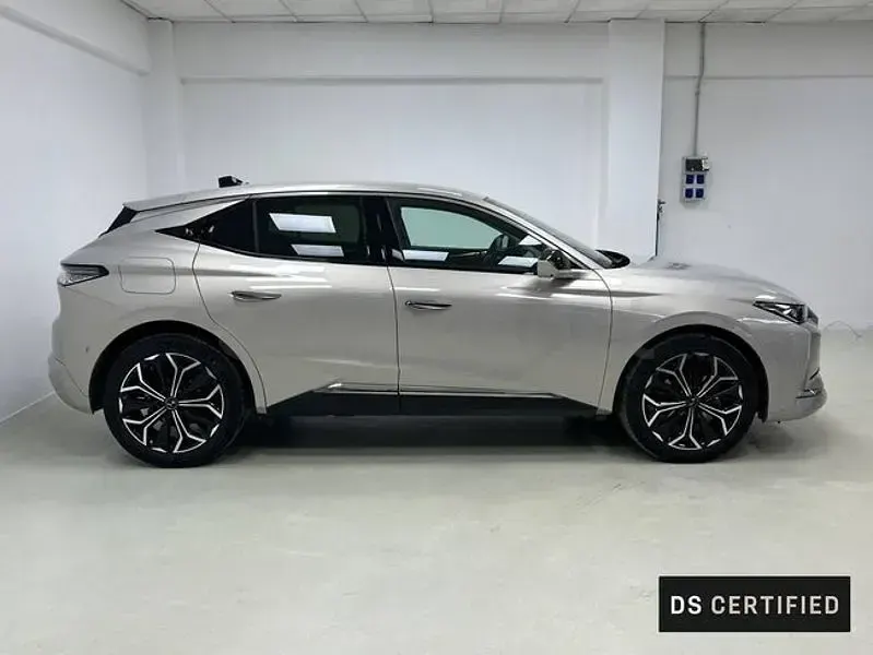 Usado DS Automobiles DS4 130 CV (95 kW) 2025 Gris / plata SUV