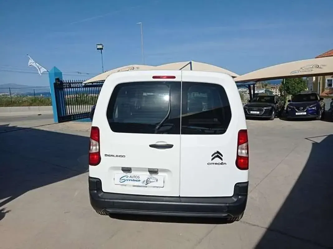 Usado Citroën e-Berlingo Feel 102 CV (75 kW) 2021 Blanco Monovolumen