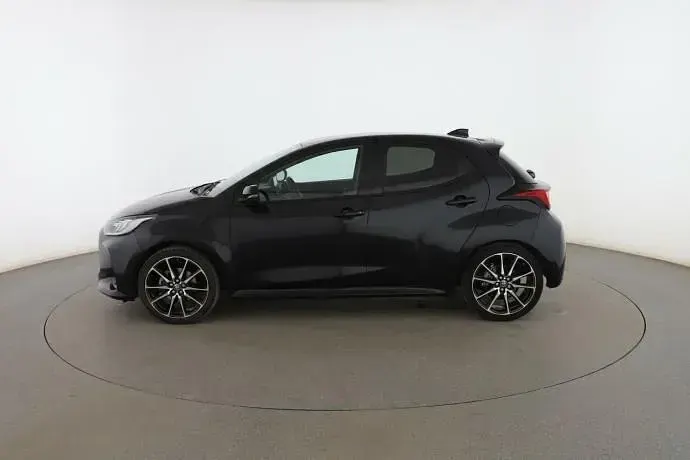 Usado Toyota Yaris Sport 120 CV (88 kW) 2023 Utilitario