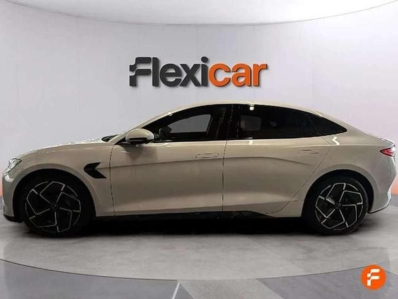 Usado BYD Seal Design 230 kW (313 CV) 2025 Blanco Berlina