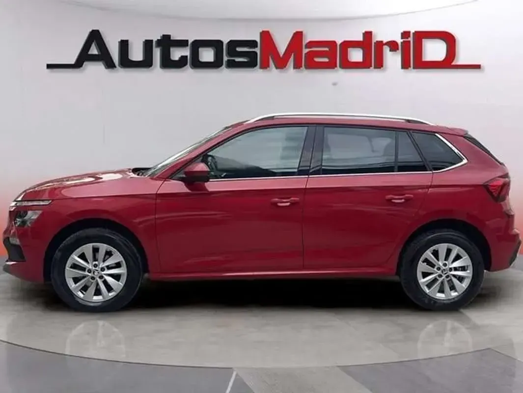 Usado Skoda Kamiq Selection 116 CV (85 kW) 2024 Rojo SUV